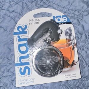 Joie Shark Tea Cup Infuser